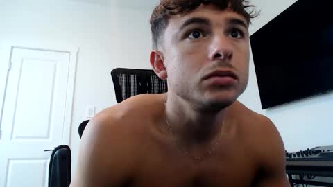 Snapshot of domd3 chatting on October 17, 6:21 pm Dom online show from October 17, 6:21 pm