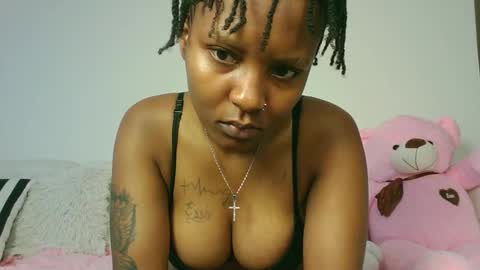 Amarie noels online show from March 6, 11:28 am