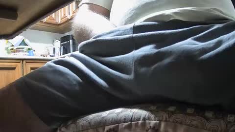 Snapshot of domemimmo chatting on May 27, 9:23 pm domemimmo online show from May 27, 9:23 pm