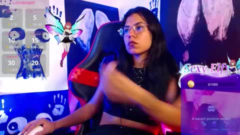 Snapshot of domina_lia chatting on March 19, 2:26 am Domina Lia online show from March 19, 2:26 am