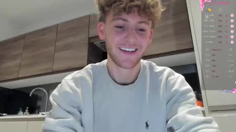 Alex...  online show from November 25, 5:51 am