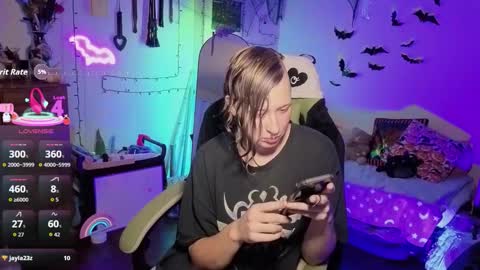 Bigbearnbunnyboy online show from December 17, 12:49 am