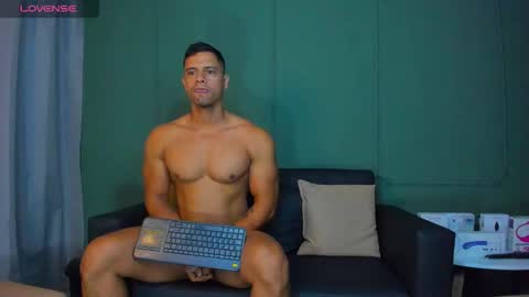 Dominc berry online show from March 27, 12:05 pm