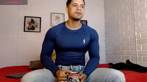 Snapshot of domincrodriguez_119 chatting on October 7, 11:07 am domincrodriguez_119 online show from October 7, 11:07 am