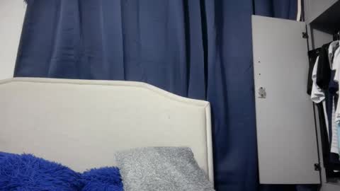 Snapshot of dominic_brand chatting on May 1, 11:20 pm Brandon online show from May 1, 11:20 pm
