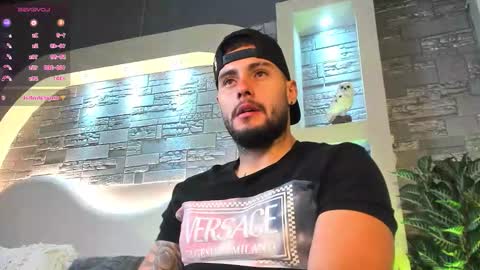 Snapshot of dominic_de_luca chatting on November 14, 3:16 am dominic de luca online show from November 14, 3:16 am