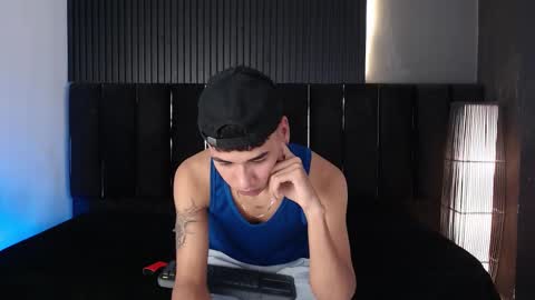 Snapshot of dominic_ghost chatting on March 4, 11:11 pm Dominic online show from March 4, 11:11 pm