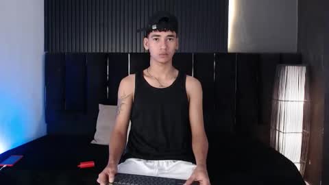 Snapshot of dominic_ghost chatting on March 13, 1:12 am Dominic online show from March 13, 1:12 am