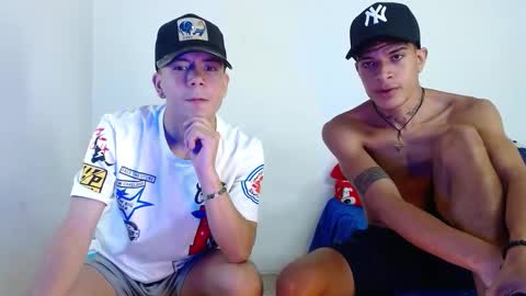 DOMINIC AND ANDREW online show from December 17, 10:10 am