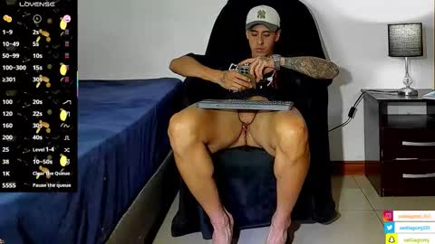 Snapshot of dominic_joness chatting on February 25, 1:48 am SANTI independent model online show from February 25, 1:48 am