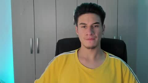 Snapshot of dominic_radccliffe chatting on May 24, 10:37 pm Your real love online show from May 24, 10:37 pm