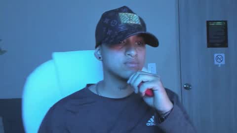 Dominick  online show from October 6, 4:10 am