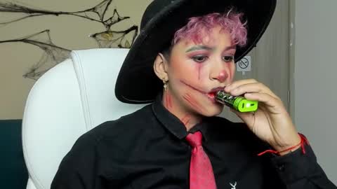 Dominick  online show from October 12, 4:22 am