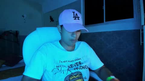 Dominick  online show from October 14, 4:57 am