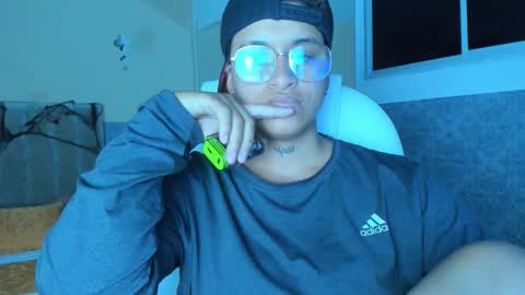 Dominick  online show from October 15, 5:07 am