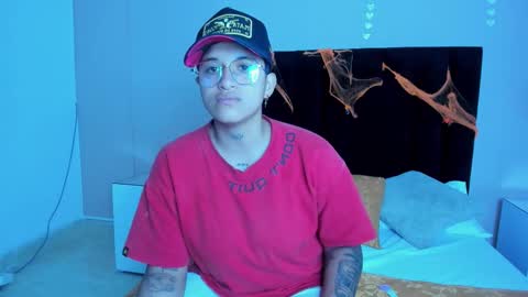 Dominick  online show from October 16, 6:47 am