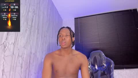 Snapshot of dominicsccott chatting on January 4, 12:16 pm Dominicscott online show from January 4, 12:16 pm