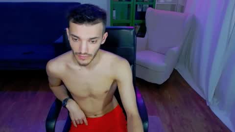 Snapshot of dominicvalente chatting on October 25, 4:46 pm dominicvalente online show from October 25, 4:46 pm