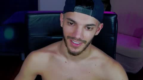 Snapshot of dominicvalente chatting on November 12, 9:03 pm dominicvalente online show from November 12, 9:03 pm