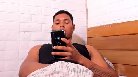 DominicVera online show from October 17, 2:41 pm