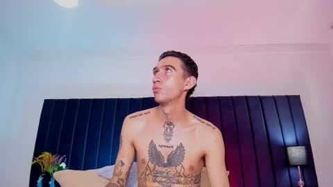 dominik_thompson777 online show from October 10, 4:55 am