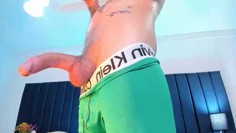 dominik_thompson777 online show from October 11, 8:24 am