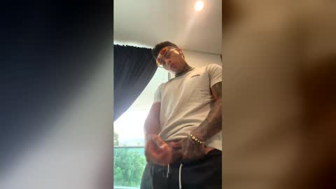 Only fans Ronnie col---InstaRonniecolleman  online show from April 8, 1:55 pm