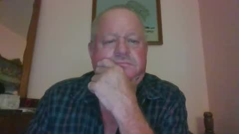 Snapshot of domino81212 chatting on October 5, 6:01 am domino81212 online show from October 5, 6:01 am