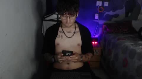 dominus_kane online show from November 27, 7:10 am