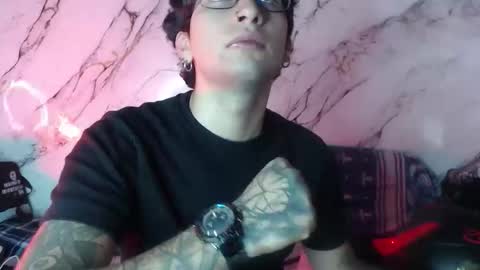 dominus_kane online show from March 29, 5:51 am