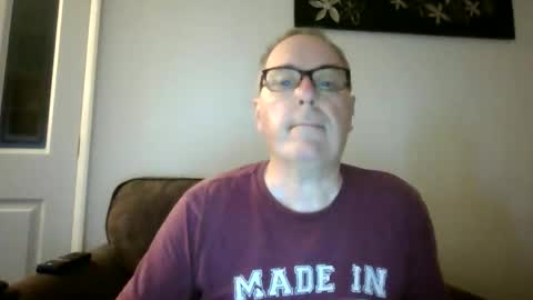 Snapshot of domjolly08 chatting on September 21, 9:16 pm David uk online show from September 21, 9:16 pm