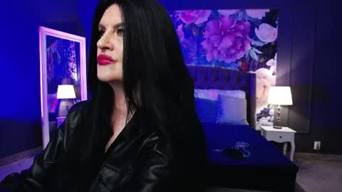 Snapshot of dommelisa chatting on May 12, 9:34 pm Dom Melisa online show from May 12, 9:34 pm