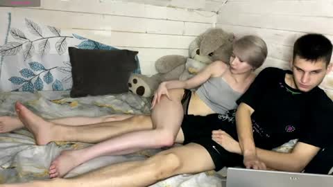 Snapshot of donald_boy chatting on April 2, 8:50 pm Stephanie and online show from April 2, 8:50 pm