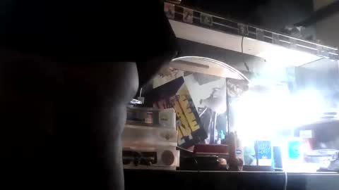 Snapshot of donaldk21 chatting on May 12, 6:32 am HBYAM online show from May 12, 6:32 am