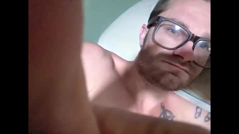 Snapshot of donaldketch05 chatting on November 29, 9:56 am donaldketch05 online show from November 29, 9:56 am