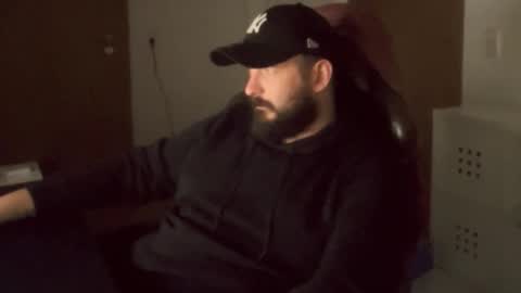 Snapshot of donchriiis chatting on February 25, 10:03 am donchriiis online show from February 25, 10:03 am