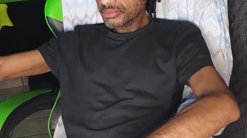 dondiego5511 online show from March 2, 1:41 am