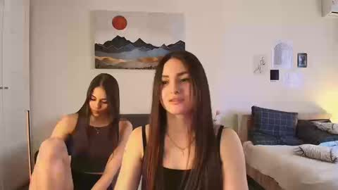 dondothislong online show from March 13, 7:59 am