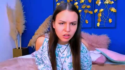 Snapshot of donna_won chatting on October 8, 9:56 pm Donna Won online show from October 8, 9:56 pm
