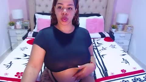 Donna online show from May 3, 10:16 pm
