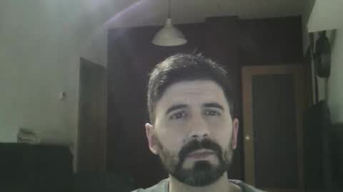 donnie_darkos83 online show from November 3, 11:37 pm