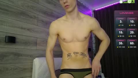 Snapshot of donnikon chatting on February 16, 8:16 pm Nikon online show from February 16, 8:16 pm