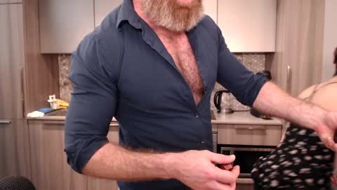 Snapshot of donnybasilisk chatting on January 1, 2:51 am Donny online show from January 1, 2:51 am