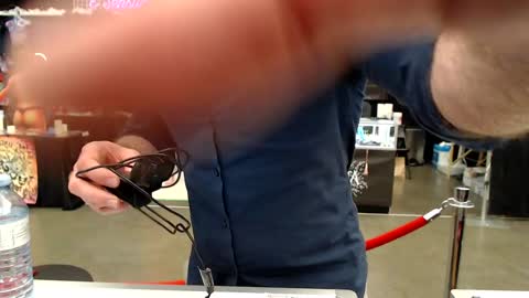 Snapshot of donnybasilisk chatting on February 1, 10:23 pm Donny online show from February 1, 10:23 pm