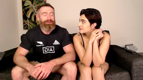 Snapshot of donnybasilisk chatting on March 8, 10:54 am Donny online show from March 8, 10:54 am