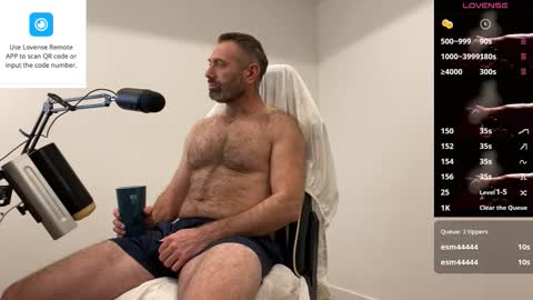 Snapshot of donnybasilisk chatting on February 20, 4:18 pm Donny online show from February 20, 4:18 pm