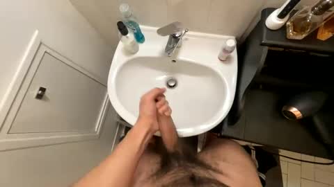 Snapshot of donp98 chatting on February 7, 9:16 am Paolodinhero online show from February 7, 9:16 am