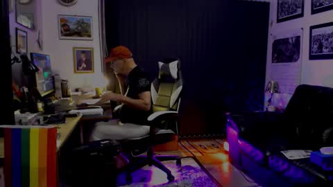 dopeleaf2 online show from September 12, 7:25 pm
