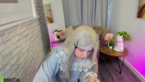 Snapshot of dora_fraz chatting on March 1, 1:29 am dora online show from March 1, 1:29 am