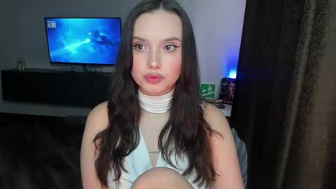 Dora Charmer online show from February 19, 12:01 pm